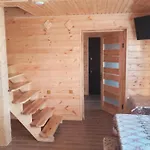 біля лісу з двома спальнями Slawske