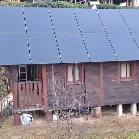Chalet біля лісу з двома спальнями
