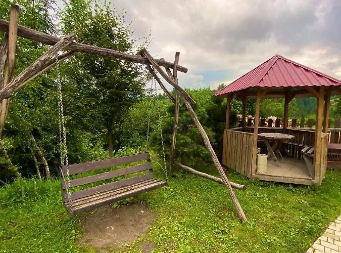 біля лісу з двома спальнями Chalet Slavske